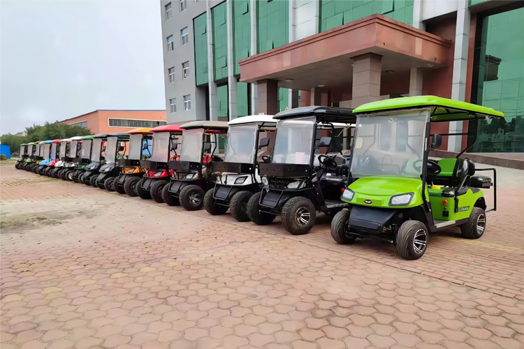 Cheap golf carts are exported in large quantities overseas